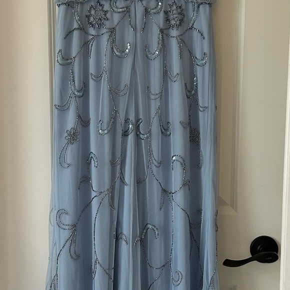 Adrianna Papell Blouson Light Blue Embellished Gown Size 6 - Picture 10 of 11